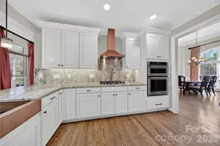 12800 Darby Chase Dr, Charlotte, NC 28277 - Photo 8