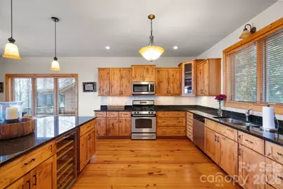277 Kestrel Court, Sapphire, NC 28774 - Photo 12