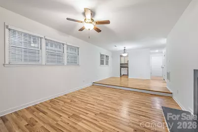 2715 Selwyn Avenue #34, Charlotte, NC 28209 - Photo 6