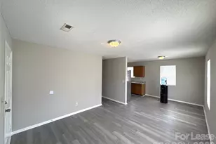 333 E Todd Ln, Charlotte, NC 28208 - Photo 4