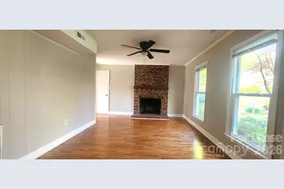 2015 Glouchester Circle, Charlotte, NC 28226 - Photo 8