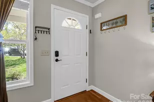 22 Macks Way, Hendersonville, NC 28739 - Photo 6