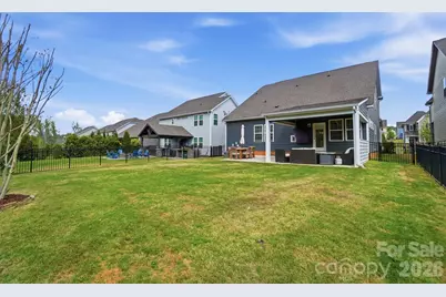 5084 Lily Pond Circle, Waxhaw, NC 28173 - Photo 10