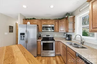 1045 Upward Way, Waynesville, NC 28785 - Photo 34