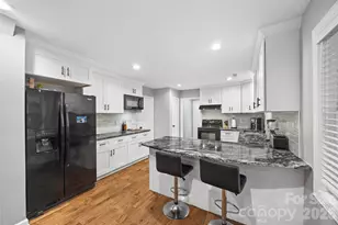 2006 Killarney Pl, Charlotte, NC 28262 - Photo 10