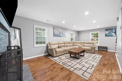 2006 Killarney Place, Charlotte, NC 28262 - Photo 8