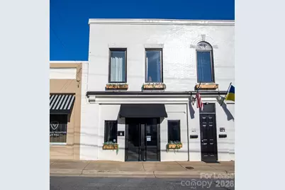 205 S Academy Street, Lincolnton, NC 28092 - Photo 1