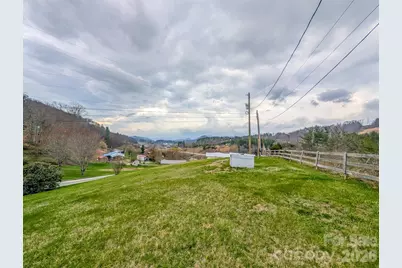 107 Mockingbird Lane, Burnsville, NC 28714 - Photo 36