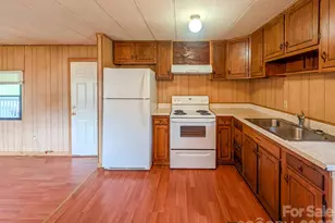 107 Mocking Bird Ln, Burnsville, NC 28714 - Photo 14