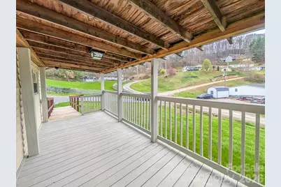 107 Mockingbird Lane, Burnsville, NC 28714 - Photo 4