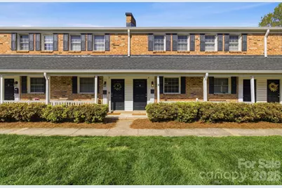 1336 Green Oaks Lane #E, Charlotte, NC 28205 - Photo 1