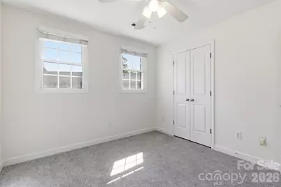 1336 Green Oaks Lane #E, Charlotte, NC 28205 - Photo 22