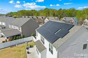 6634 Coral Rose Road, Charlotte, NC 28277 - Photo 4