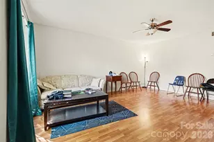 1535 Lansdale Dr, Charlotte, NC 28205 - Photo 4