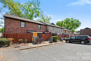 1535 Lansdale Dr, Charlotte, NC 28205 - Photo 24