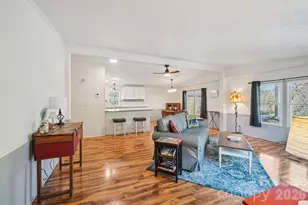 200 Cranbrook Cir, Hendersonville, NC 28792 - Photo 12