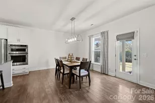 5306 Tilley Manor Dr, Matthews, NC 28105 - Photo 12