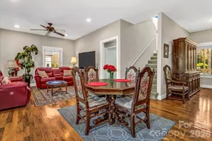 122 Craggy St, Black Mountain, NC 28711 - Photo 4