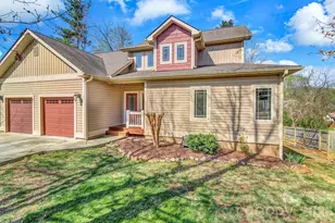 122 Craggy St, Black Mountain, NC 28711 - Photo 10