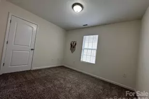 131 High Bluff Cir, Mooresville, NC 28115 - Photo 20