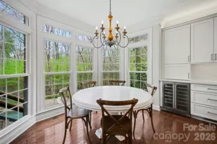 8904 Magnolia Heights Ct, Charlotte, NC 28270 - Photo 6