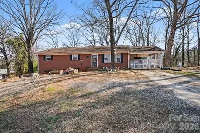 508 Pineywood Road, Thomasville, NC 27360 - Photo 2