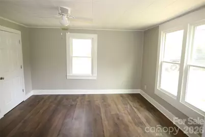210 Cameron Street, Shelby, NC 28150 - Photo 8