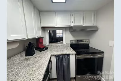 315 Spruce Street N #301, Winston Salem, NC 27101 - Photo 4