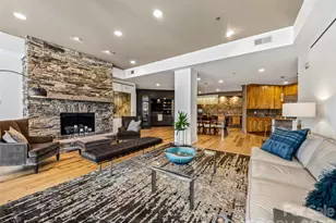 21 Battery Park Ave, Asheville, NC 28801 - Photo 4