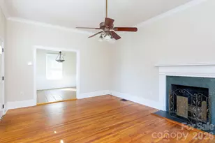 224 W 4th Ave, Gastonia, NC 28052 - Photo 8