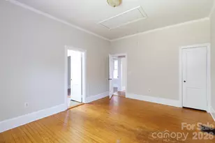 224 W 4th Ave, Gastonia, NC 28052 - Photo 18