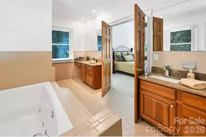 109 Chattooga Run, Hendersonville, NC 28739 - Photo 18