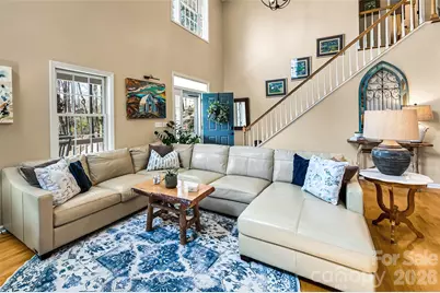 94 Squirrel Trail, Hendersonville, NC 28791 - Photo 4