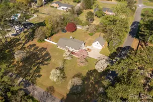 1212 Pinecrest Dr, Rock Hill, SC 29732 - Photo 4