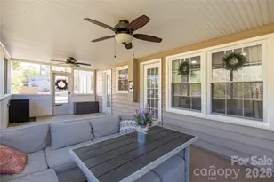 1212 Pinecrest Dr, Rock Hill, SC 29732 - Photo 2