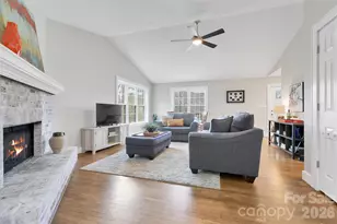 126 Udvawadulisi Ct, Brevard, NC 28712 - Photo 16