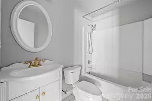 4518 Nicks Tavern Rd, Charlotte, NC 28215 - Photo 14