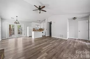 4518 Nicks Tavern Rd, Charlotte, NC 28215 - Photo 8