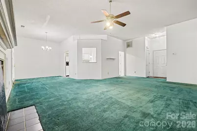 2008 Sloan Drive, Charlotte, NC 28208 - Photo 8