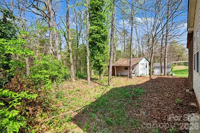 2008 Sloan Drive, Charlotte, NC 28208 - Photo 28