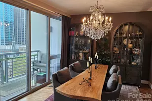 333 W Trade St, Charlotte, NC 28202 - Photo 12