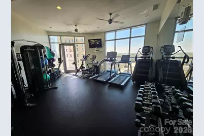 333 W Trade Street #1202, Charlotte, NC 28202 - Photo 26