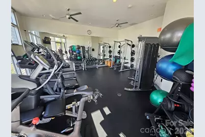 333 W Trade Street #1202, Charlotte, NC 28202 - Photo 28