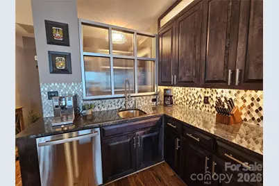 333 W Trade Street #1202, Charlotte, NC 28202 - Photo 10