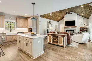 319 Morning Air Ln, Hendersonville, NC 28792 - Photo 14