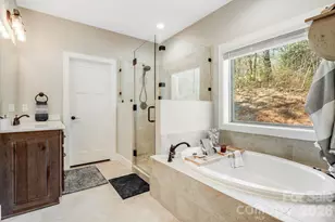 319 Morning Air Ln, Hendersonville, NC 28792 - Photo 28