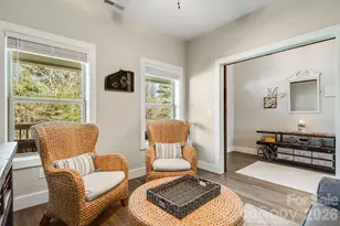 319 Morning Air Ln, Hendersonville, NC 28792 - Photo 8