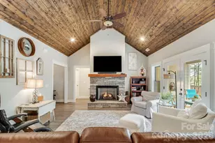 319 Morning Air Ln, Hendersonville, NC 28792 - Photo 10