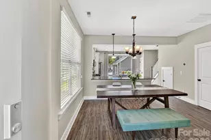2718 Tranquil Oak Pl, Charlotte, NC 28206 - Photo 6