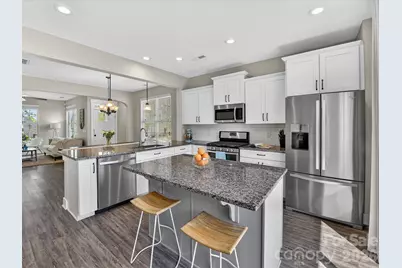 2718 Tranquil Oak Place, Charlotte, NC 28206 - Photo 4